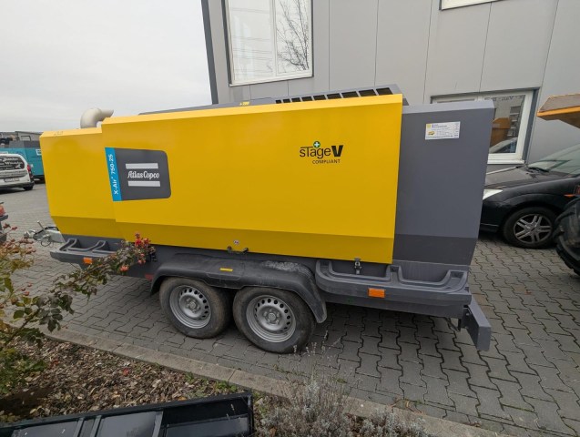 WhatsApp Image 2025-11-28 at 09.21.37